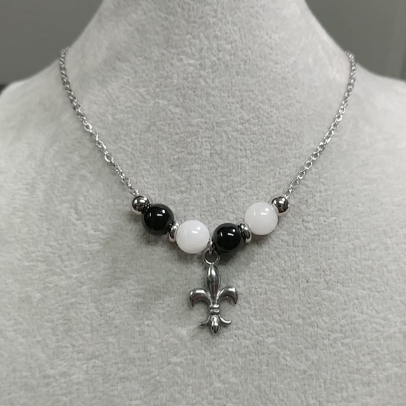 Fleur De Lis Onyx Jade Bead Necklace Natural Gemstone Stainless-Steel 17.5" - Picture 5 of 16